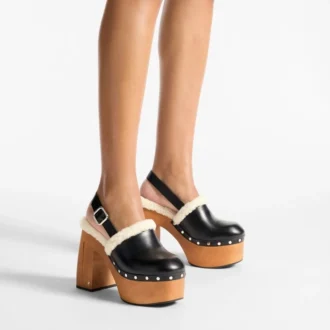 Alida Platform 135 – Schwarze Slingbacks aus glänzendem Kalbsleder mit Lammfell