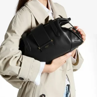 Bar Holdall Medium – Schwarze Reisetasche aus Biker-Leder