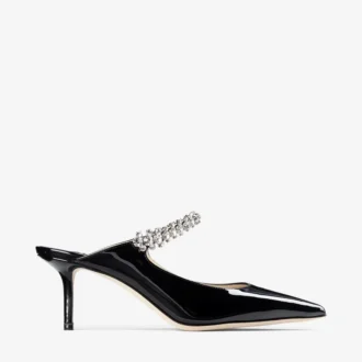Bing 65 Mules aus schwarzem Lackleder mit Kristallriemen