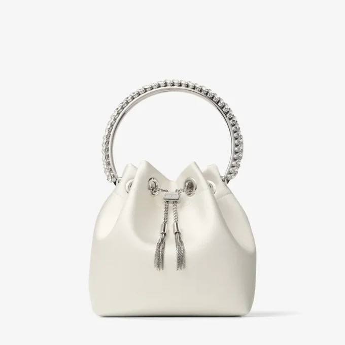 Bon Bon Tasche aus elfenbeinfarbenem Satin mit Kristallgriff