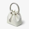 Bon Bon Tasche aus elfenbeinfarbenem Satin mit Kristallgriff