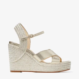 dellena 100 keilsandalen aus champagnerfarbenem nappaleder mit metallischem seilfaden 1 330x330 - Dellena 100 Keilsandalen aus champagnerfarbenem Nappaleder mit metallischem Seilfaden