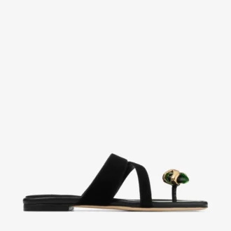 Emeri Stone Flat – Flache Sandalen aus schwarzem und kleeblattfarbenem Wildleder