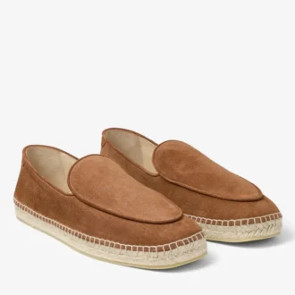 Espadrilles aus veloursartigem Wildleder in Zigarrenfarbe mit Ranken-Schnürung und graviertem Rosenmotiv