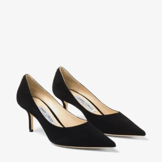 Love 65 Schwarze spitze Pumps aus Wildleder mit JC-Emblem