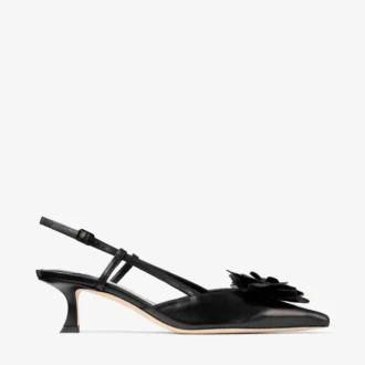 Mimmi Slingback 50 Schwarze Slingbacks aus glänzendem Nappaleder mit Nappa-Spitzen-Corsage