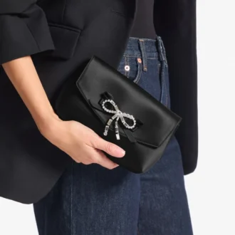 Soft Bow Mini-Tasche Schwarze Satin-Mini-Tasche mit Kristallschleife