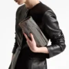 Sweetie Graue Acryl-Clutch mit Marmoroptik
