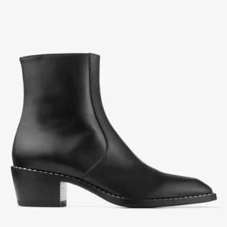 Wilder Boot Schwarze Stiefeletten aus Kalbsleder mit Metalldetails
