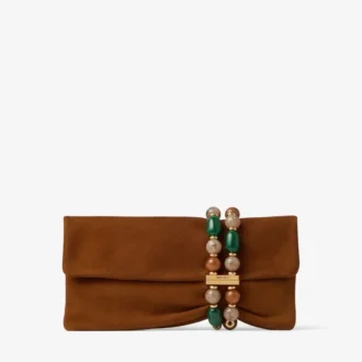 Zandra Clutch aus hellbraunem Wildleder mit Perlenarmband